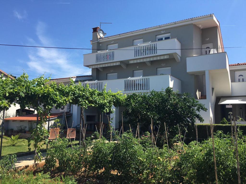 Apartments Pineta Franko Fazana Ngoại thất bức ảnh